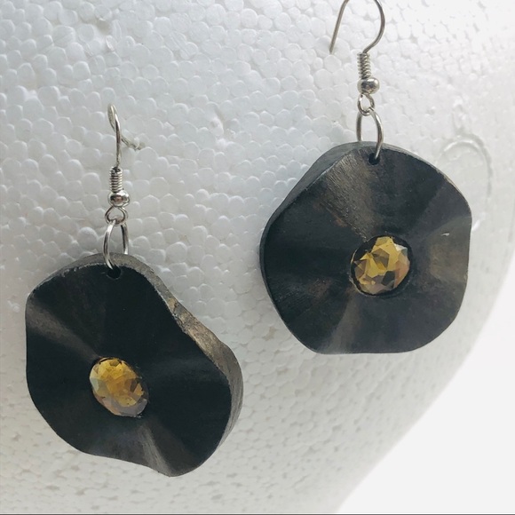 Set of Earrings - 2 Pairs of Fashionable Wood Earrings - Hand Made Brown - Picture 5 of 7